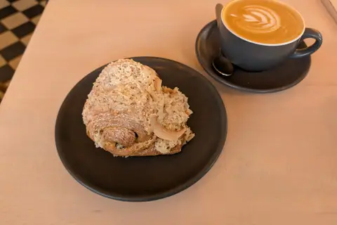 The Loafer's Bakery photo 2